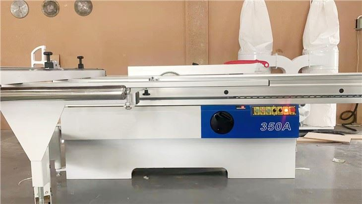 MDF Cutting Saw